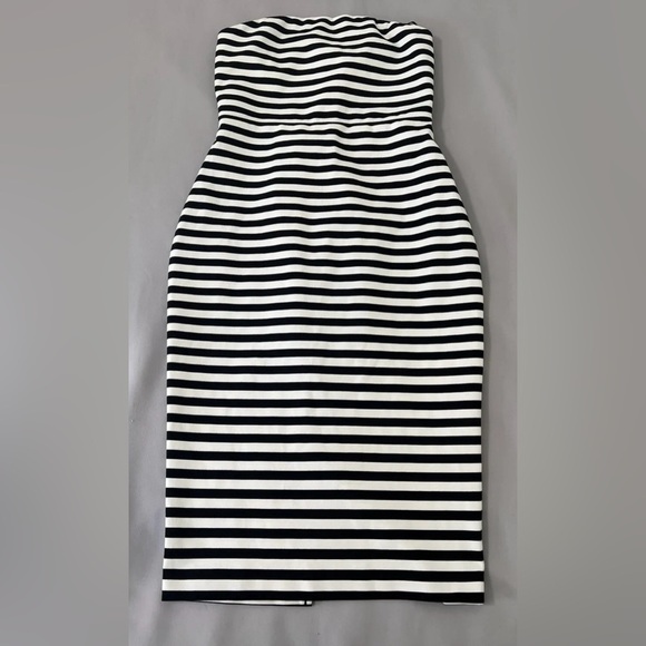 EXPRESS Stretch Knit Stripe Tube Dress Sz 6 - Picture 5 of 12